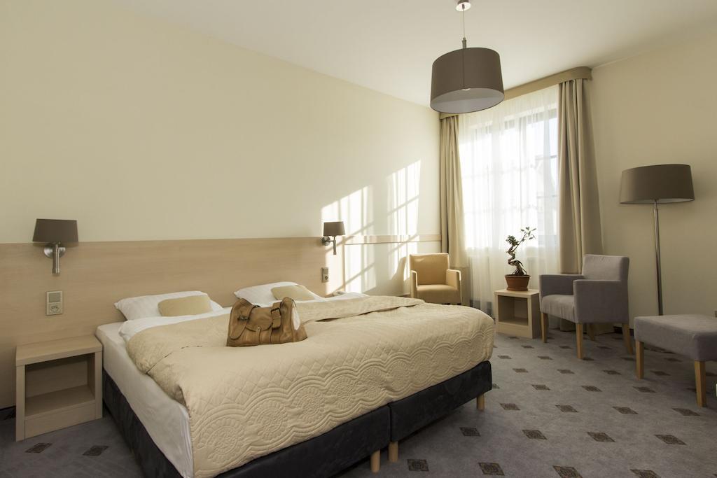 Hotel Notabene Świdnik Quarto foto