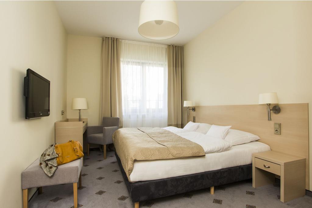 Hotel Notabene Świdnik Quarto foto